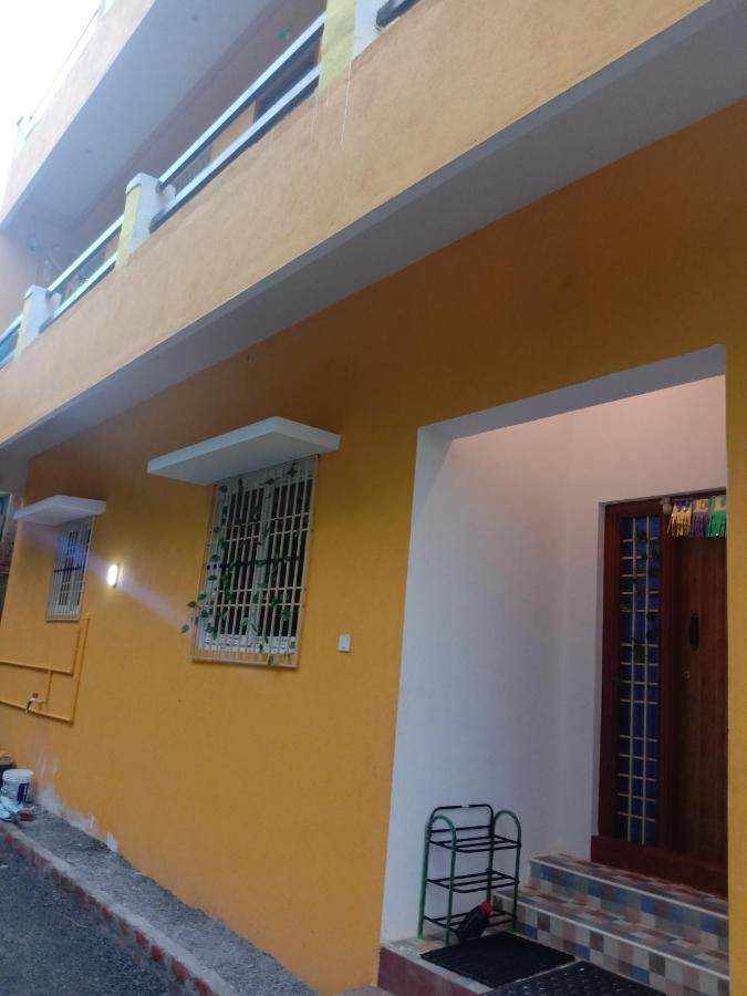 Thendral Homestay Puduccseri Kültér fotó